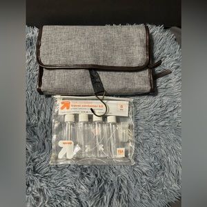 002 COMBO 3: Toiletry bag with TSA compliant travel kit containers